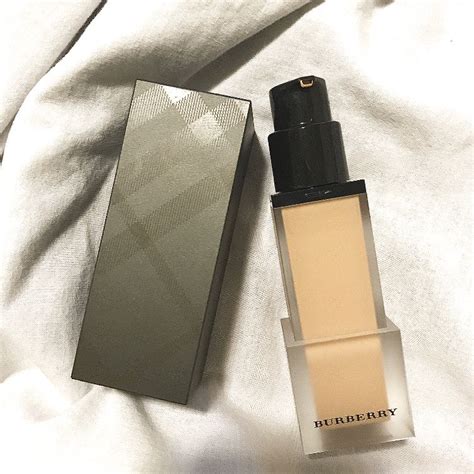 burberry 1 oz cashmere soft matte foundation warm honey|BURBERRY Cashmere .